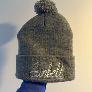 Sunbelt Pom-Pom Beanie in Gray